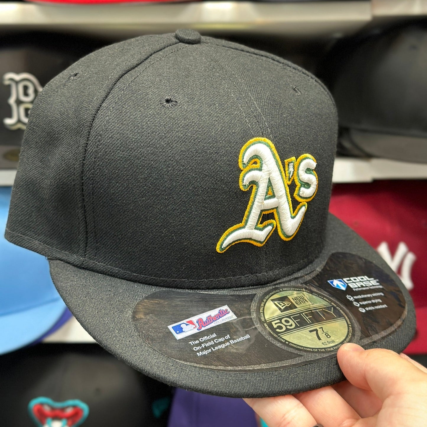 Oakland Athletics MLB Fitted Hat | New Era 59FIFTY Sized Cap | Black