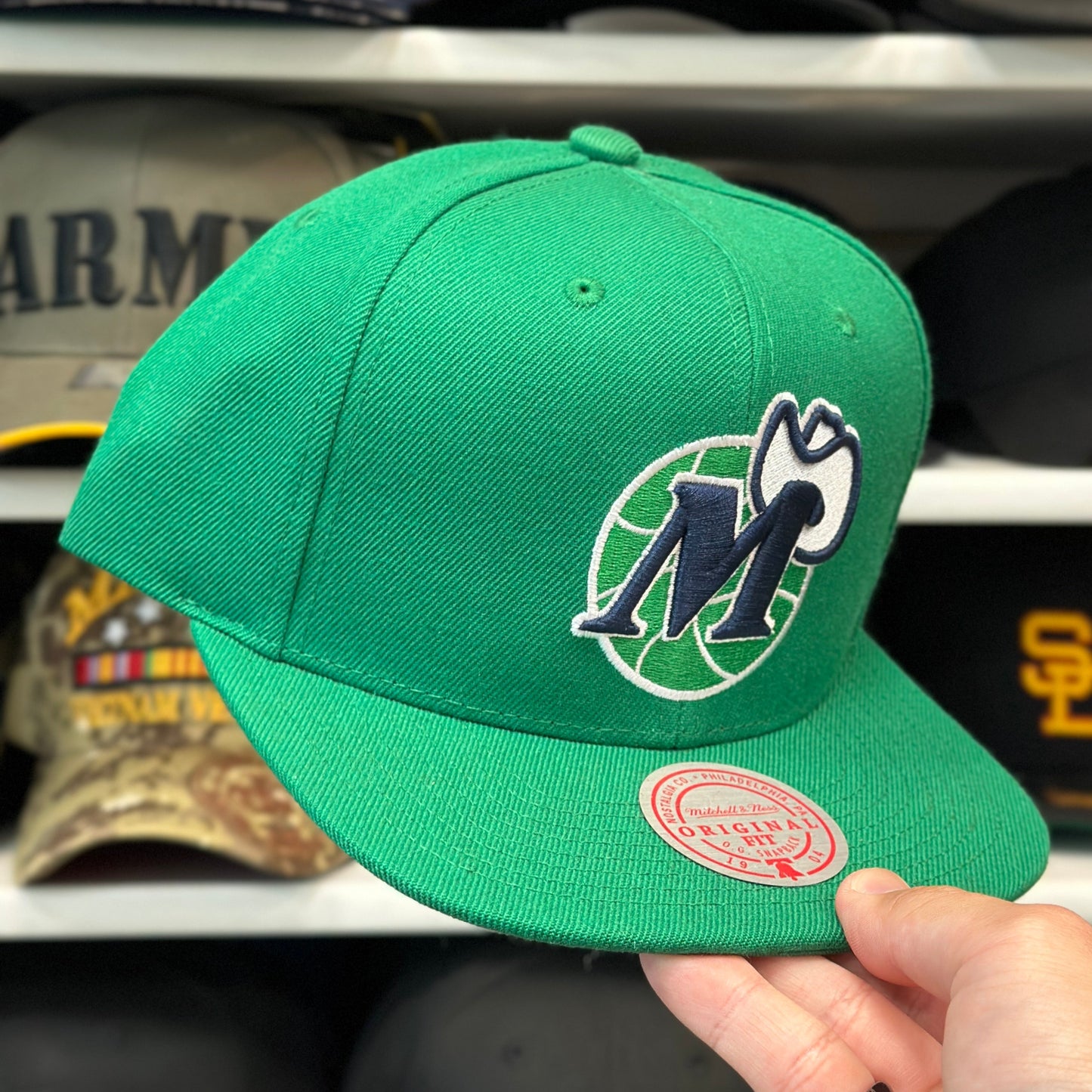 Dallas Mavericks Green Mitchell & Ness Snapback