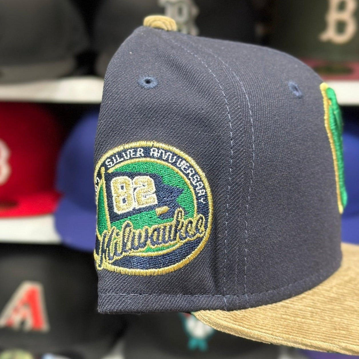 New Era Milwaukee Brewers '1982 Silver Anniversary' 59FIFTY Fitted Hat | Corduroy Brim