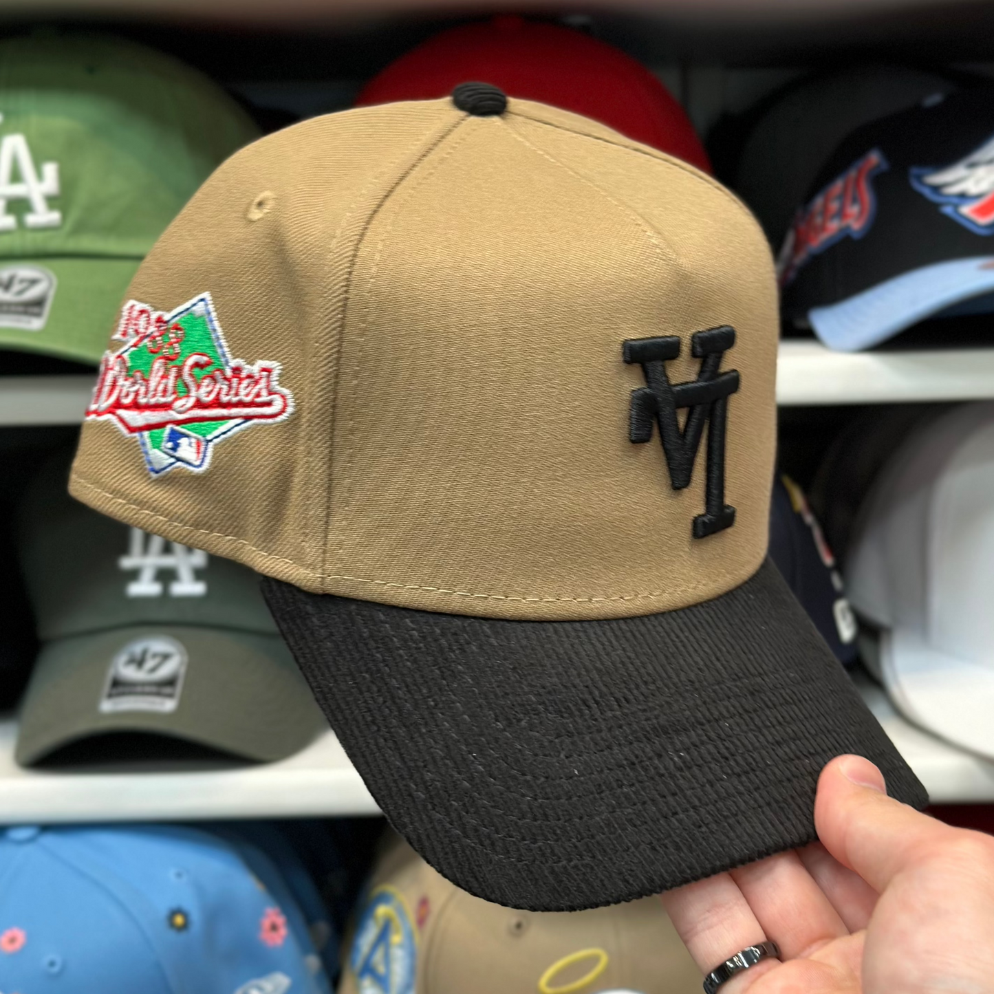 New Era LA Dodgers Upside Down Reversible A-Frame 9FORTY Snapback Brown/Black Corduroy