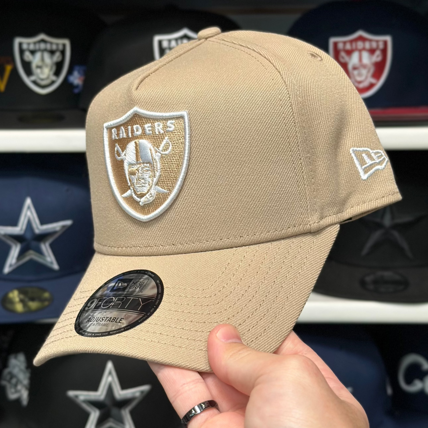 New Era Las Vegas Raiders A-Frame 9FORTY Snapback Tan