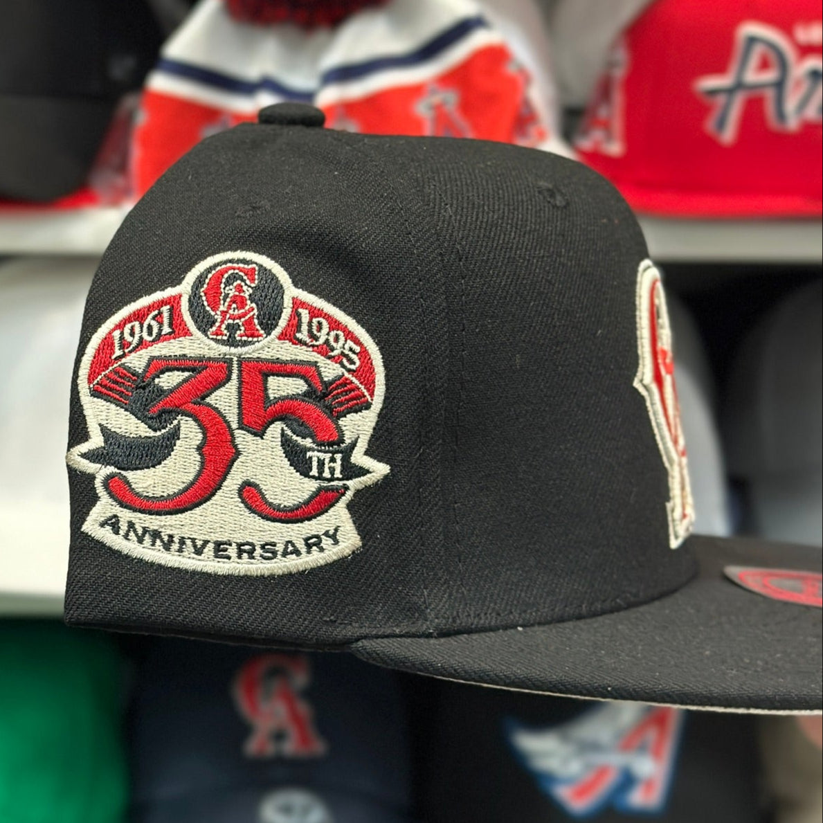 Los Angeles Angels '35th Anniversary' Black Mitchell & Ness Snapback | Creme Under Brim