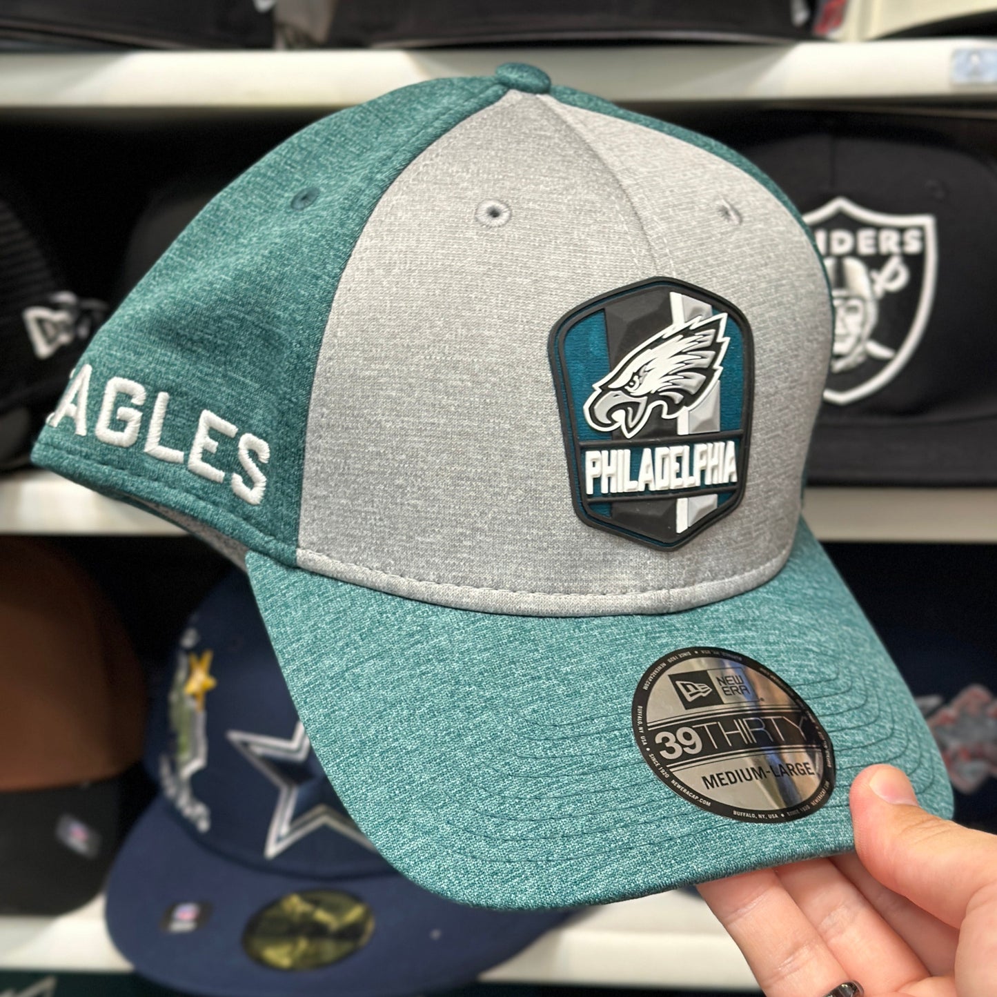 New Era 39THIRTY Philadelphia Eagles Ball Cap Gray/Green