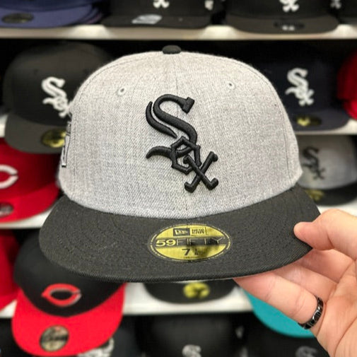 New Era Chicago White Sox Side Patch 59FIFTY Fitted Hat | Silver/Black