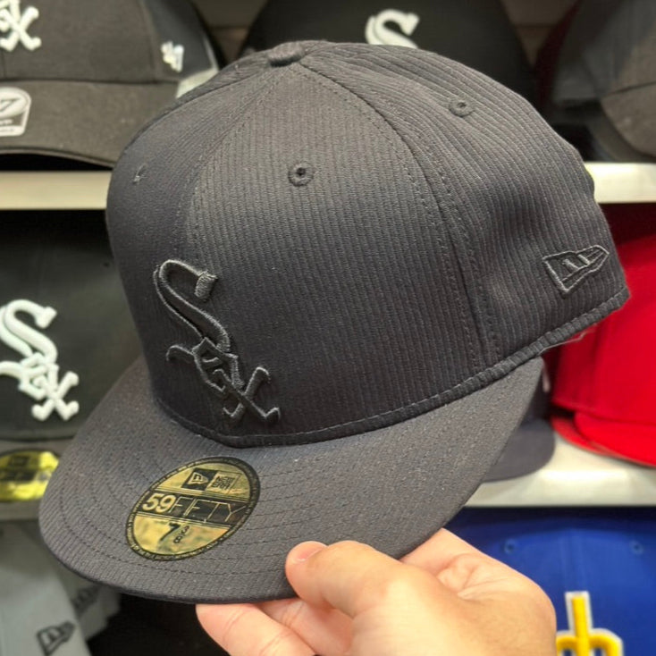 Chicago White Sox MLB Vintage Textured| New Era 59FIFTY Fitted Hat | 7 3/8