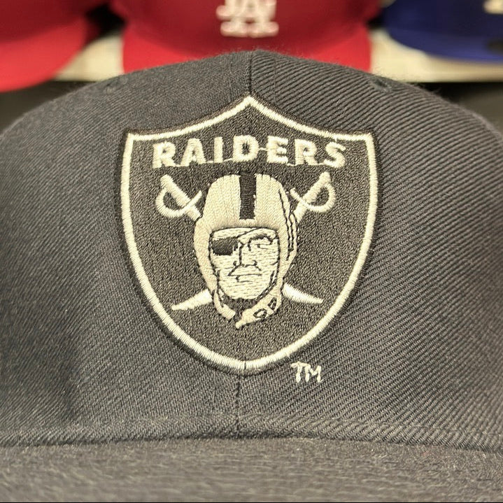 New Era Oakland Raiders Vintage 59FIFTY Fitted Hat | Black
