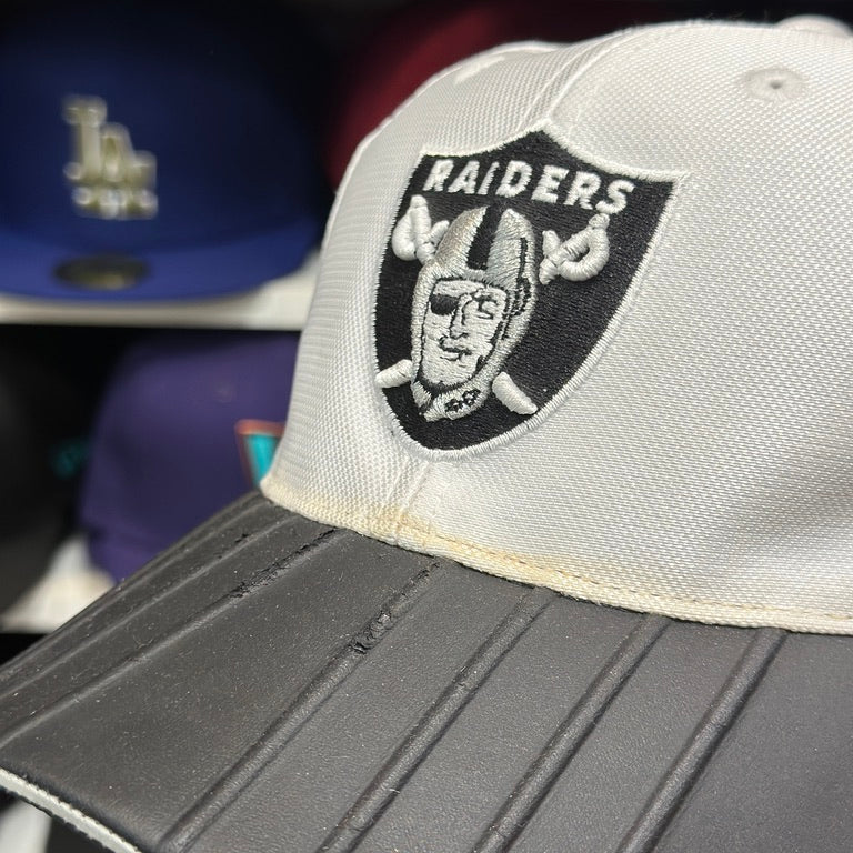 Oakland Raiders NFL Ball Cap | Vintage Reebok | Gray