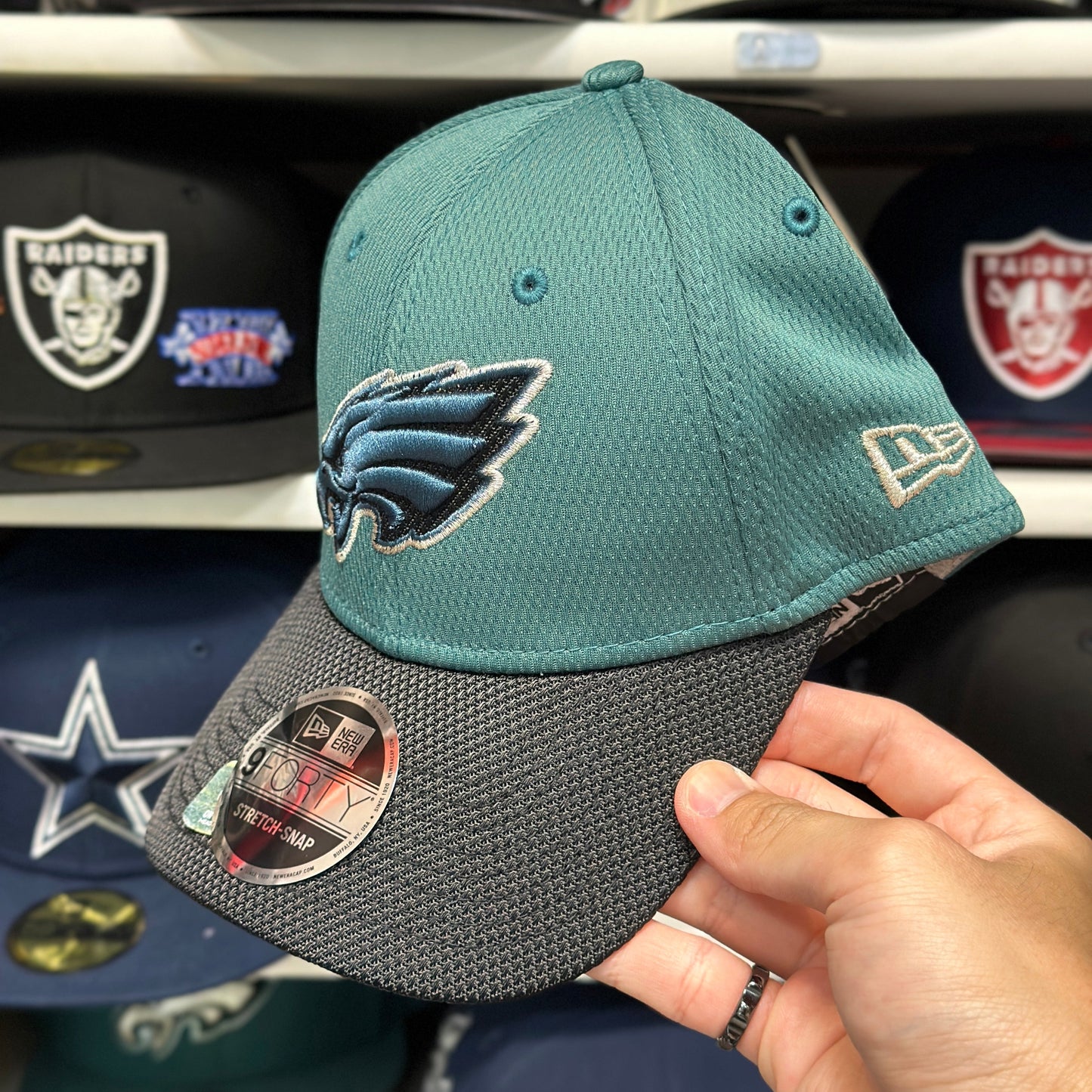 Philadelphia Eagles NFL Super Bowl | New Era 9FORTY Stretch Snap Ball Cap | Green/Black