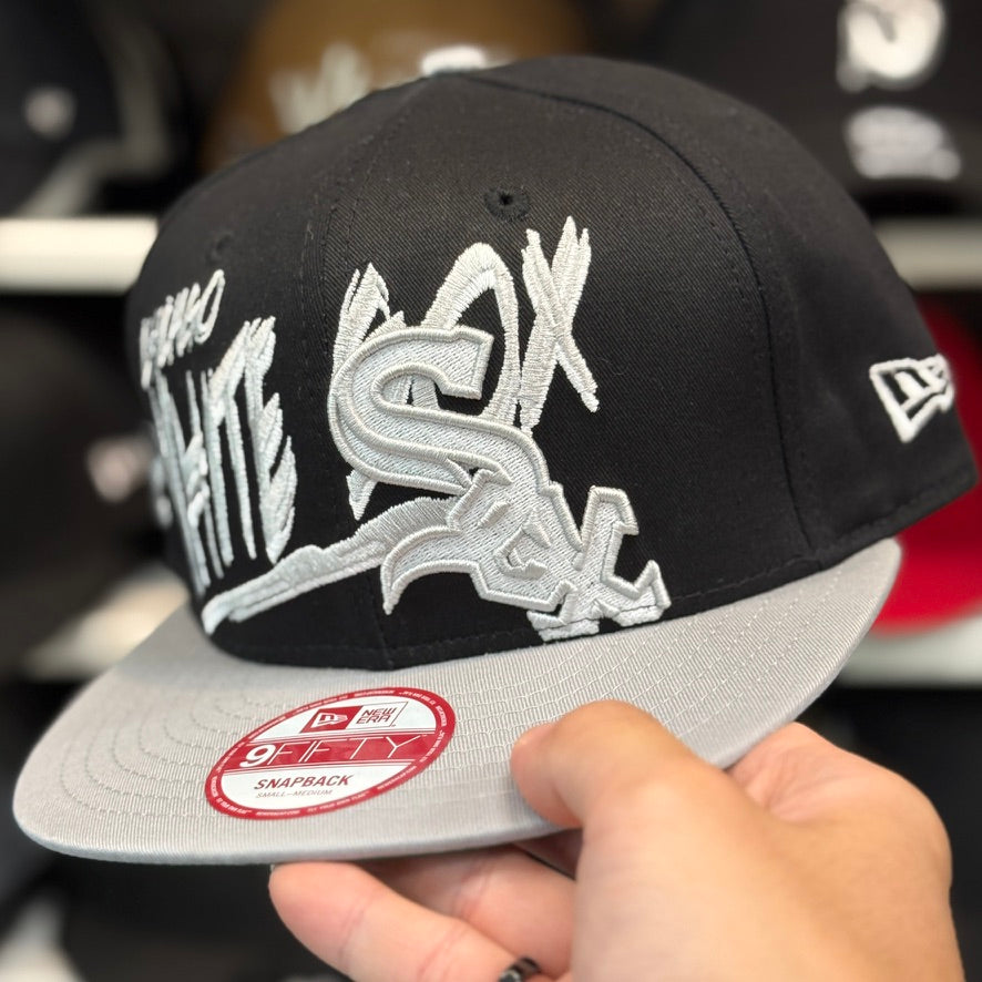 New Era Chicago White Sox 'Horror Script' 9FIFTY Snapback Black/Gray