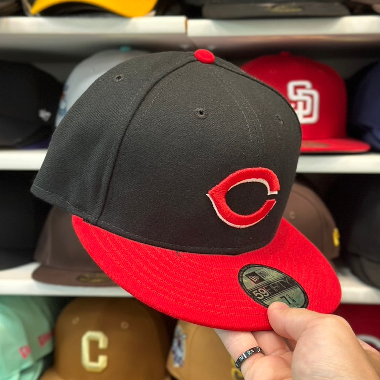 New Era 59FIFTY Cincinnati Reds MLB Fitted Cap Sized Cap Black/Red