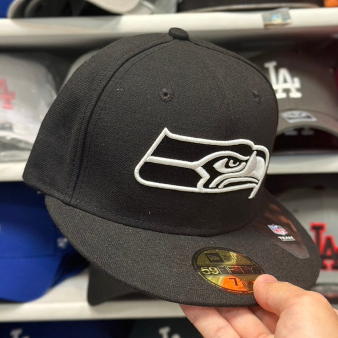 Seattle Seahawks NFL Fitted Cap | New Era 59FIFTY Sized Cap | Black