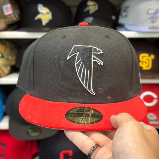 New Era Atlanta Falcons 59FIFTY Fitted Hat | Black/Red