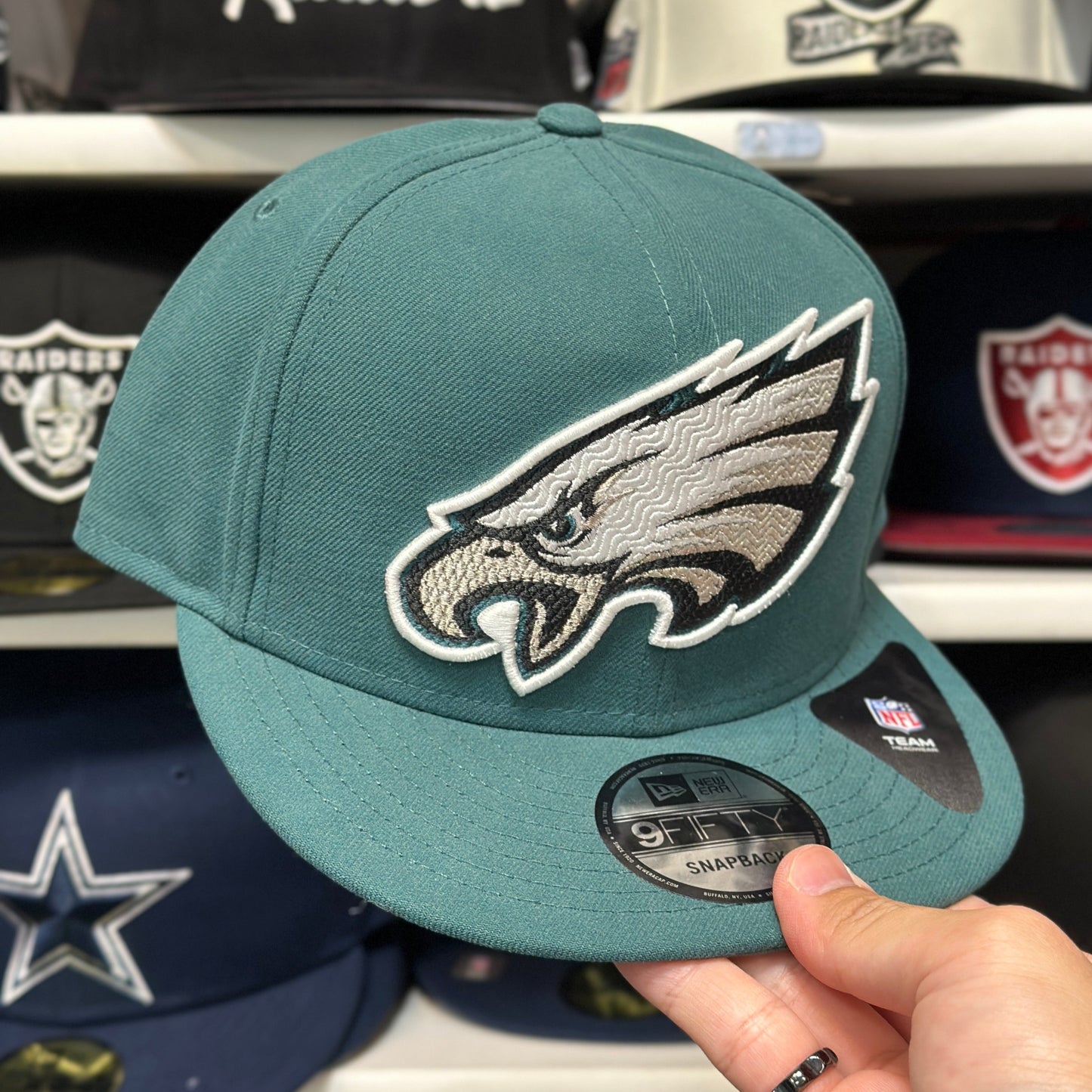 Philadelphia Eagles NFL 'Large Logo' New Era 9FIFTY Snapback | Green