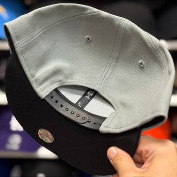 New Era Los Angeles Dodgers 'Red Outline' 9FIFTY Snapback Gray/Black