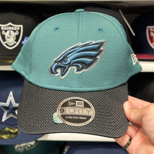 New Era Philadelphia Eagles 9FORTY Ball Cap | Green/Black