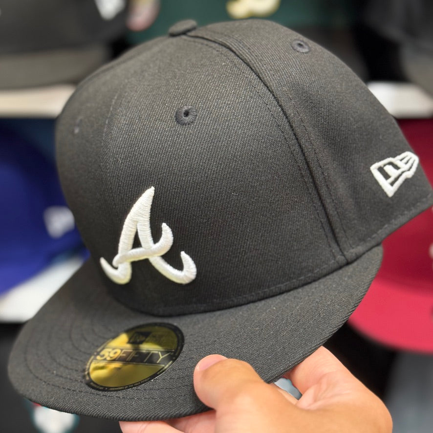 New Era Atlanta Braves 59FIFTY Fitted Hat Black