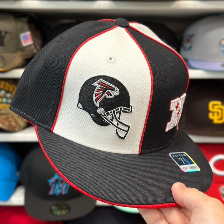 Atlanta Falcons NBA Dual Logo Fitted Hat | Vintage Reebok | White/Black Size 7 7/8