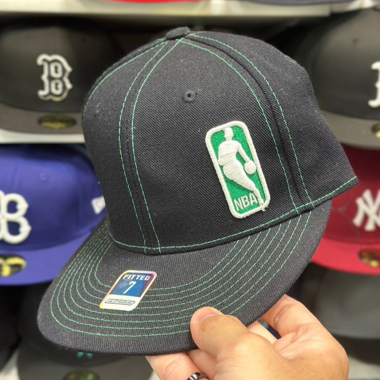 Boston Celtics NBA Fitted Hat | Vintage Reebok | Black | Size 7