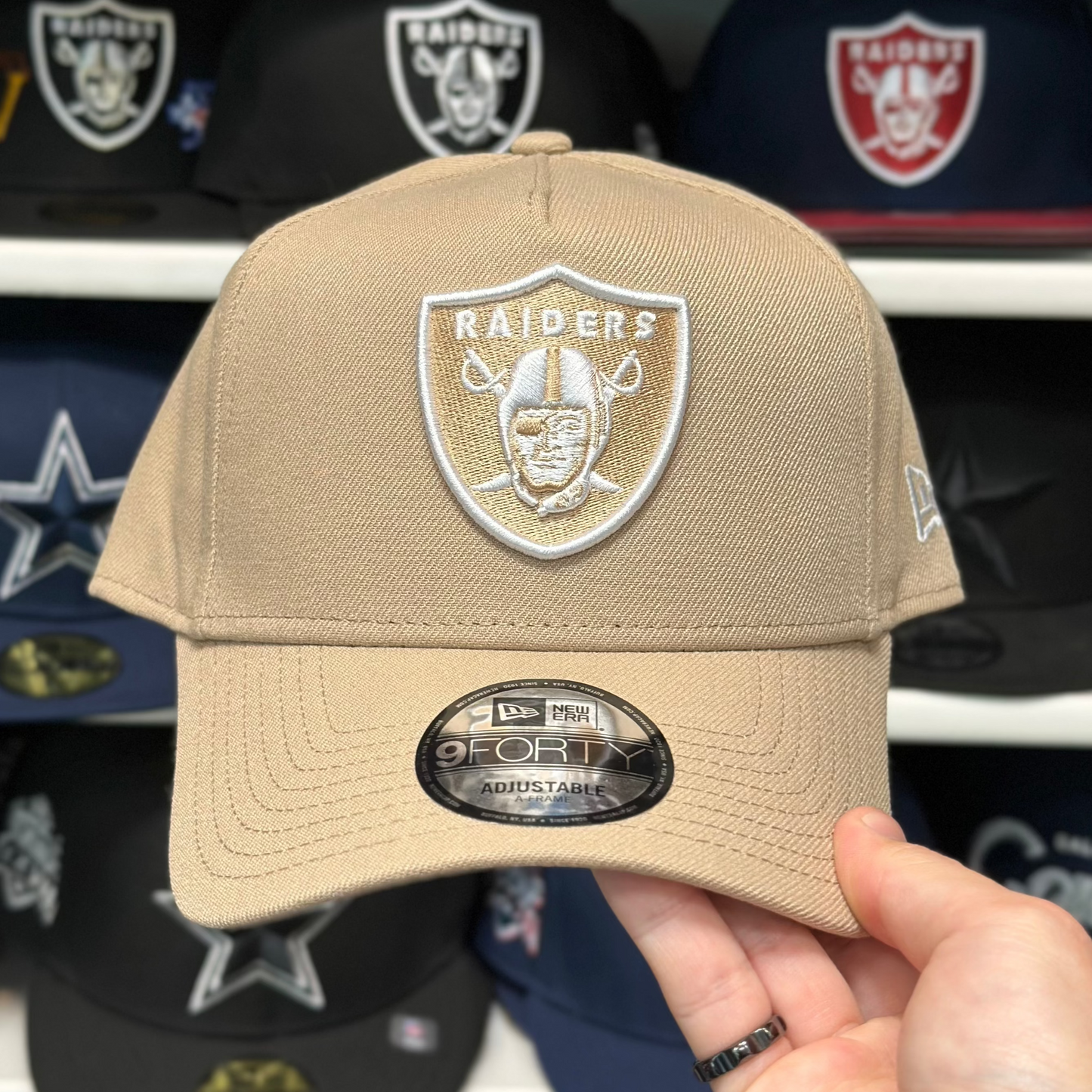 New Era Las Vegas Raiders A-Frame 9FORTY Snapback Tan