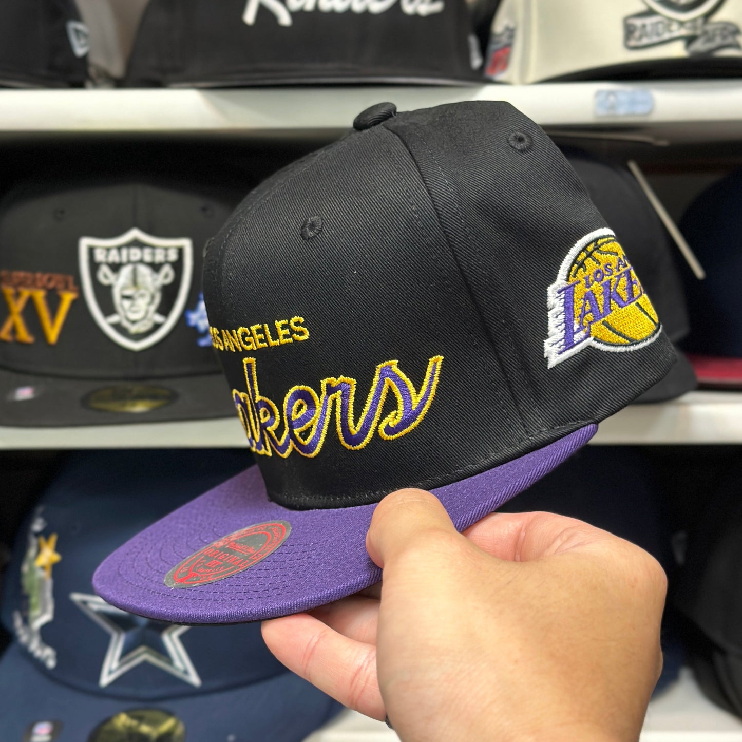 Mitchell & Ness LA Lakers NBA Script Vintage Snapback Black/Purple