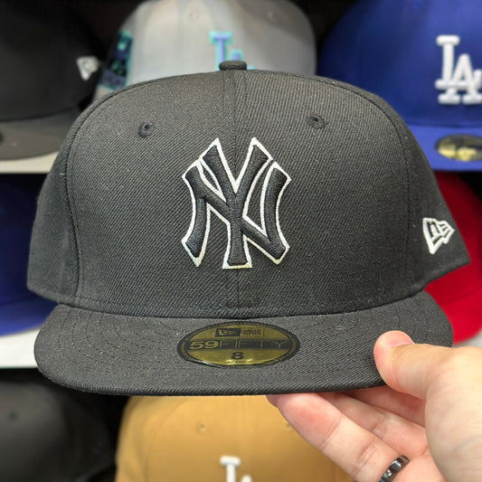 New Era New York Yankees 'Outline Logo' Black 59FIFTY Fitted Hat