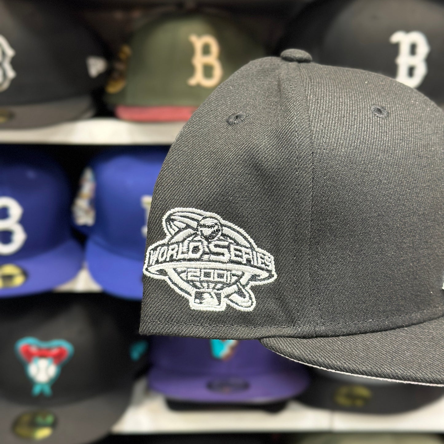 New Era 59FIFTY Arizona Diamondbacks MLB '2001 World Series' Patch Fitted Cap Black