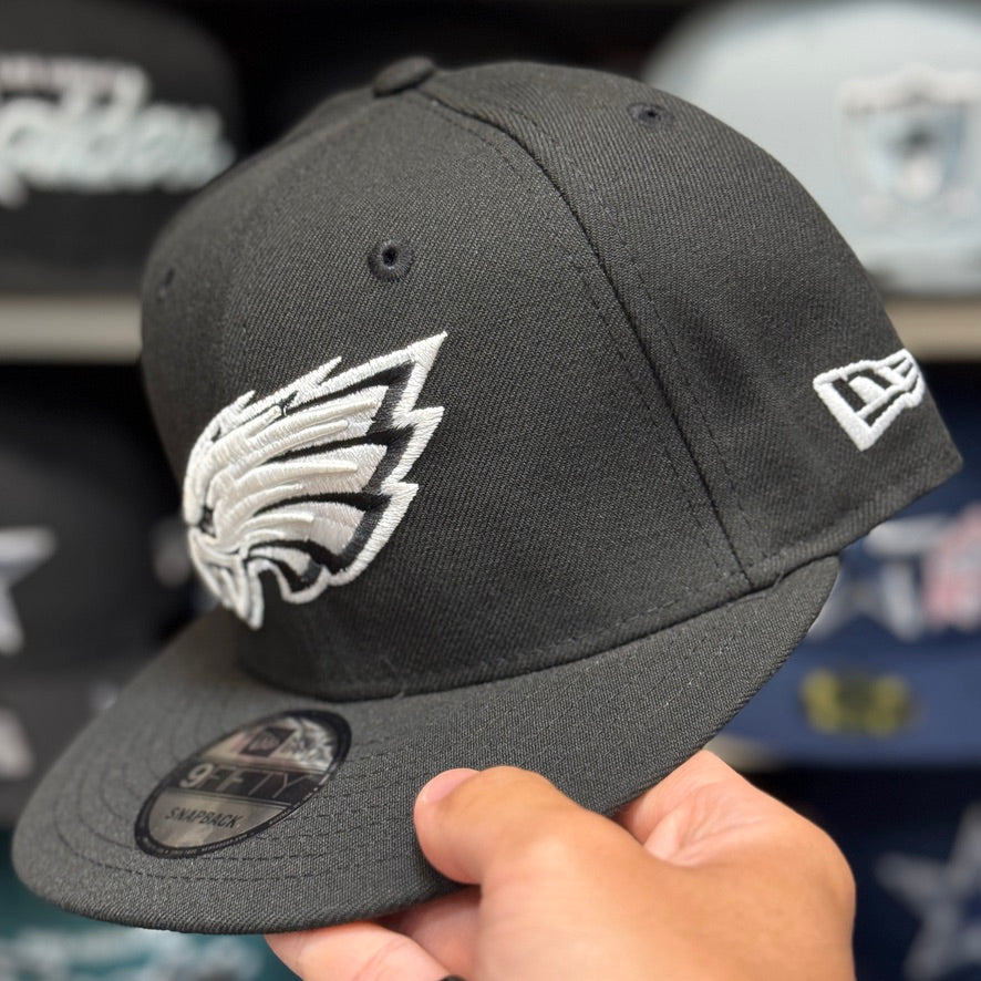 New Era Philadelphia Eagles Classic 9FIFTY Snapback Black