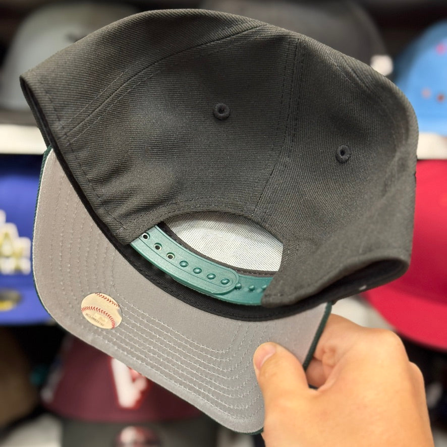 New Era Houston Astros '2022 World Series' A-Frame Black/Green 9FIFTY Snapback - Product Image