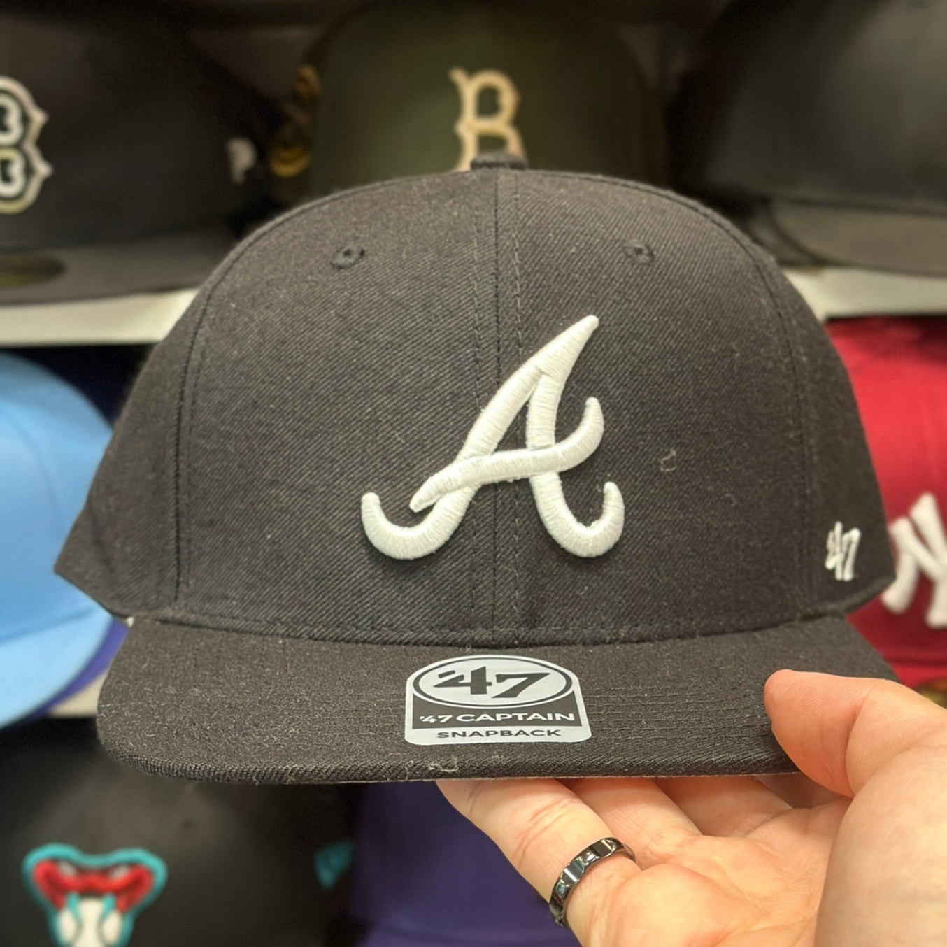 Atlanta Braves Black/White '47 Brand Snapback