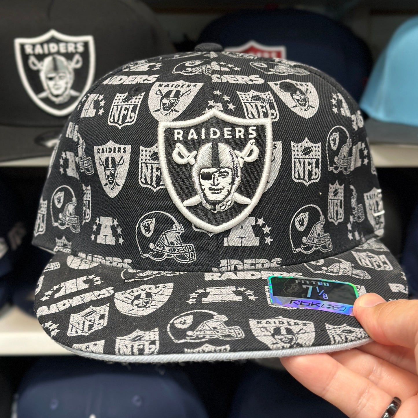 Oakland Raiders NFL Fitted Cap | Vintage Reebok | Black