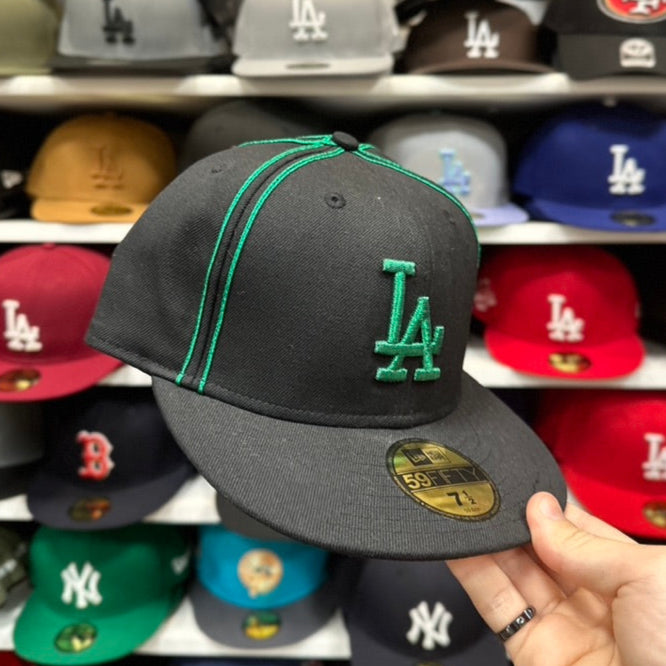 New Era 59FIFTY LA Dodgers MLB Vintage Green Accents Fitted Cap Black