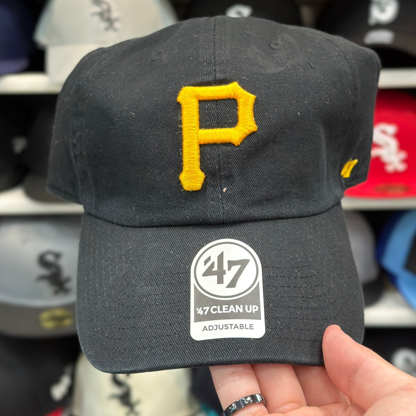 Pittsburgh Pirates NFL Dad Cap | '47 Brand Clean Up Adjustable Curve Hat | Black