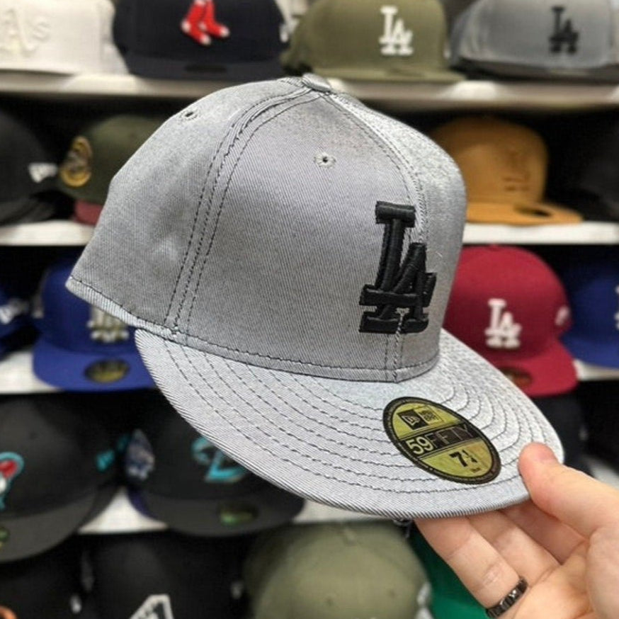LA Dodgers MLB Vintage Glossy Silver | New Era 59FIFTY Fitted Cap | Silver