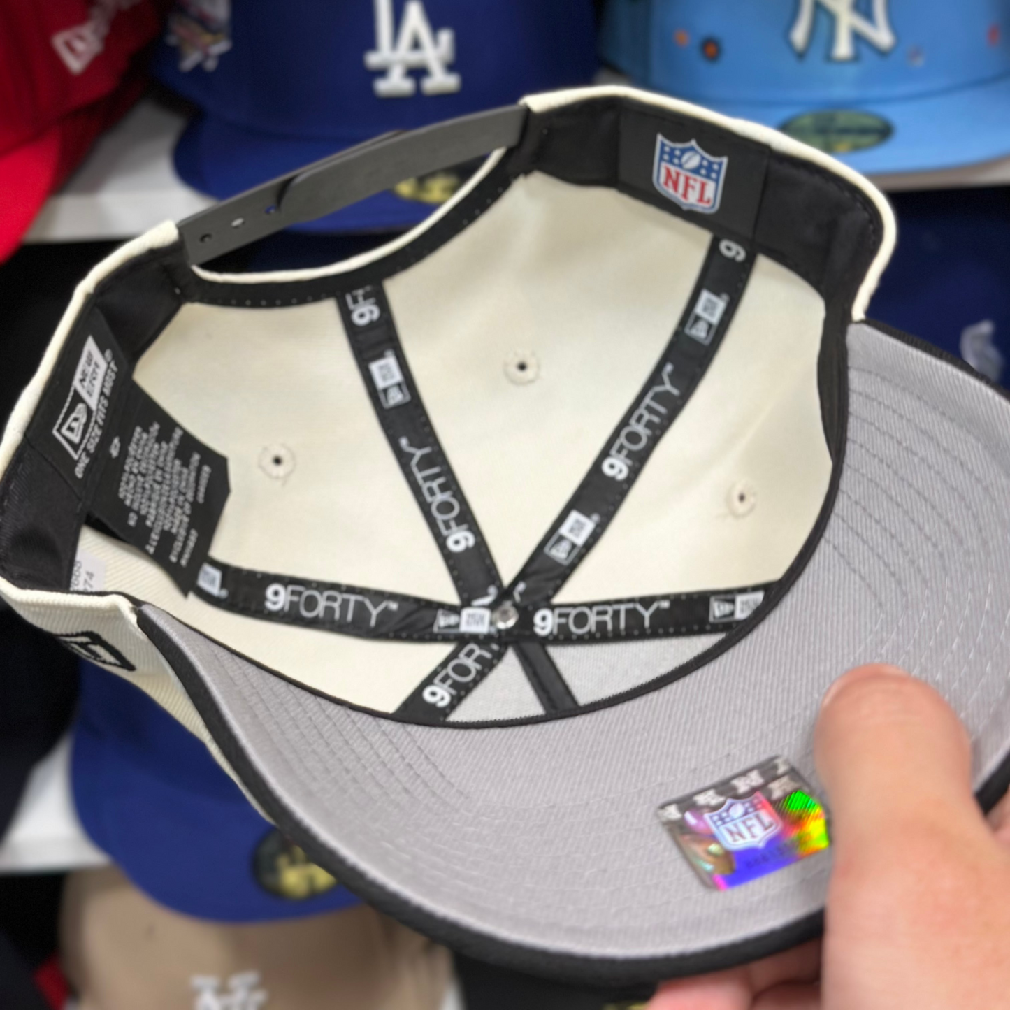 New Era San Francisco 49ers Two Tone A-Frame 9FORTY Snapback White/Black