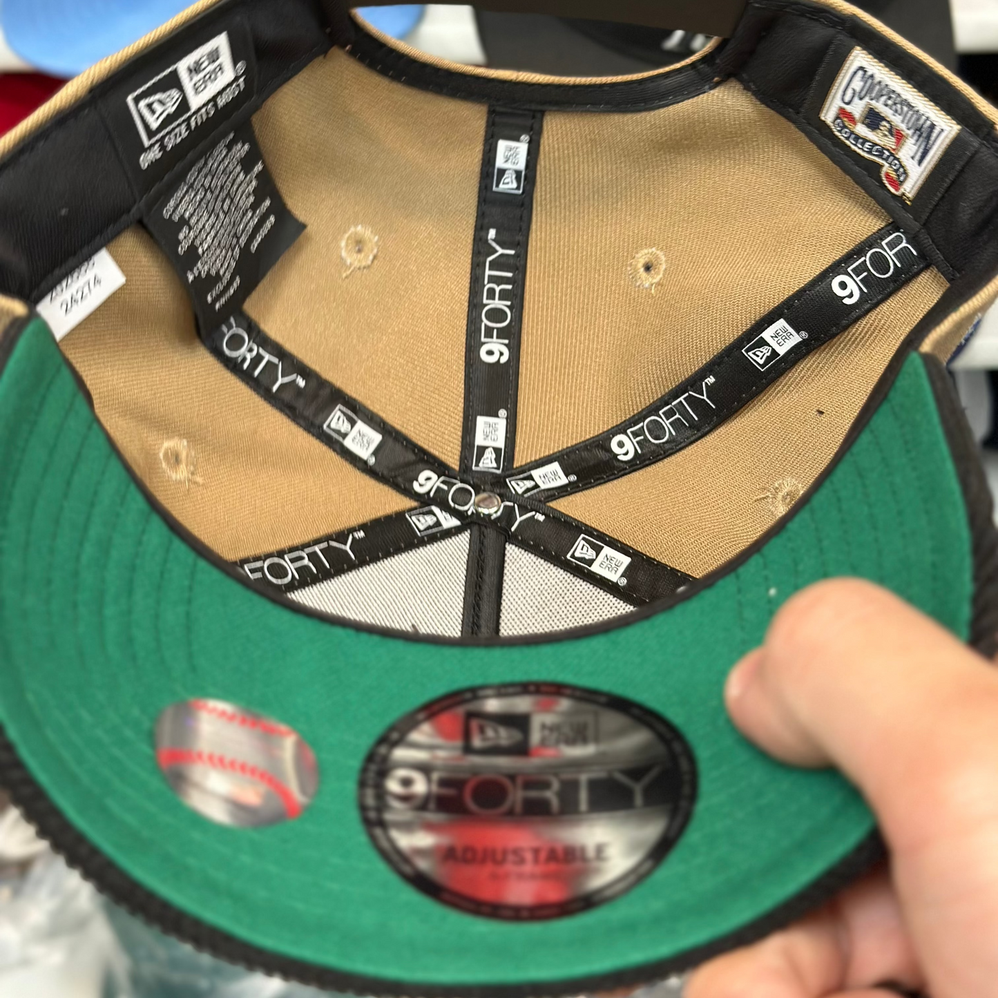 New Era LA Dodgers Upside Down Reversible A-Frame 9FORTY Snapback Brown/Black Corduroy