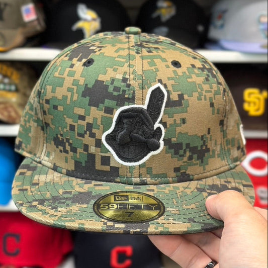 New Era Cleveland Indians Vintage 59FIFTY Fitted Hat | Camouflage/Black