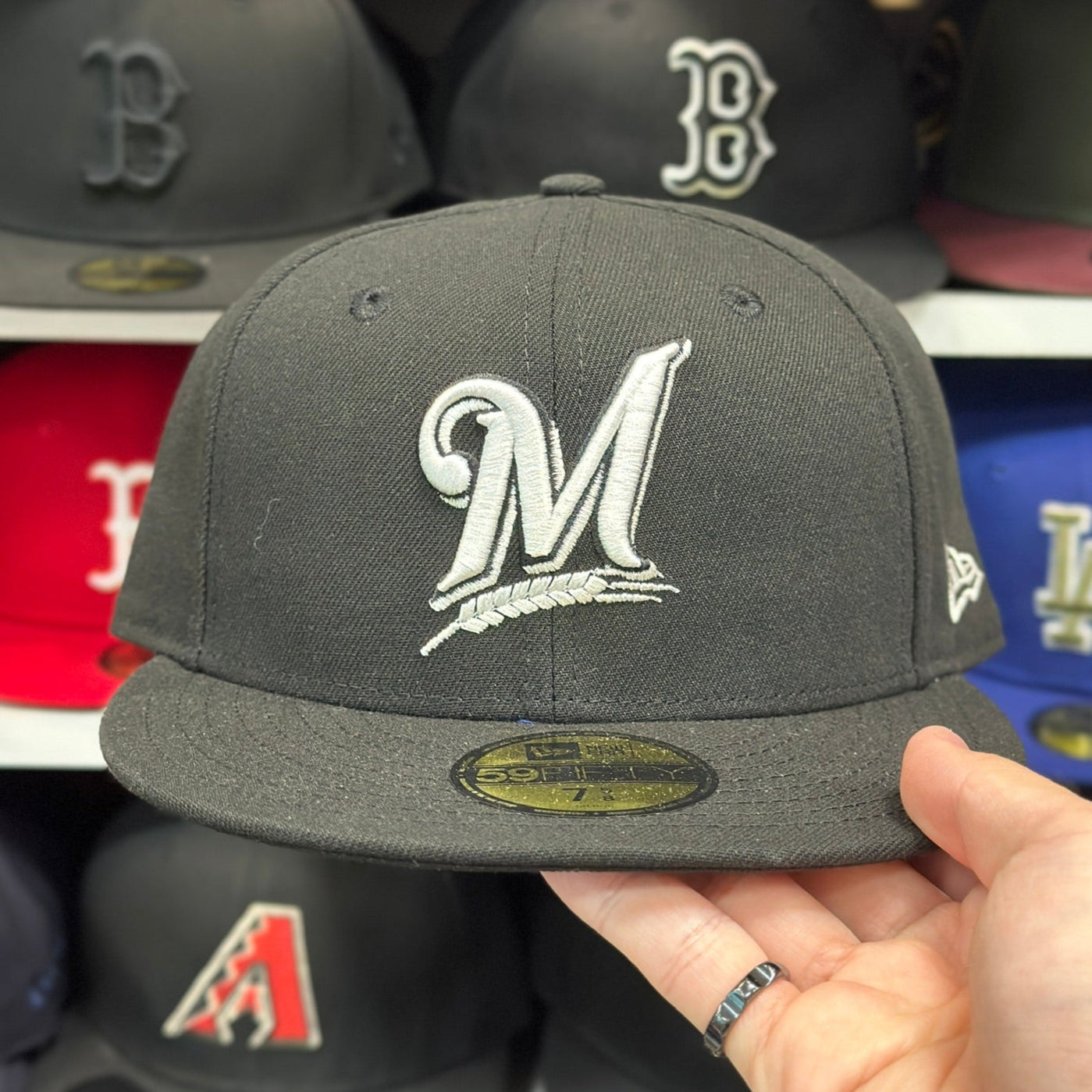 New Era Milwaukee Brewers 59FIFTY Fitted Hat | Black