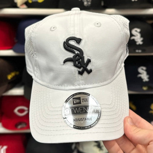 Chicago White Sox MLB Golf Cap | New Era 9TWENTY Adjustable Strap Back | Chalk