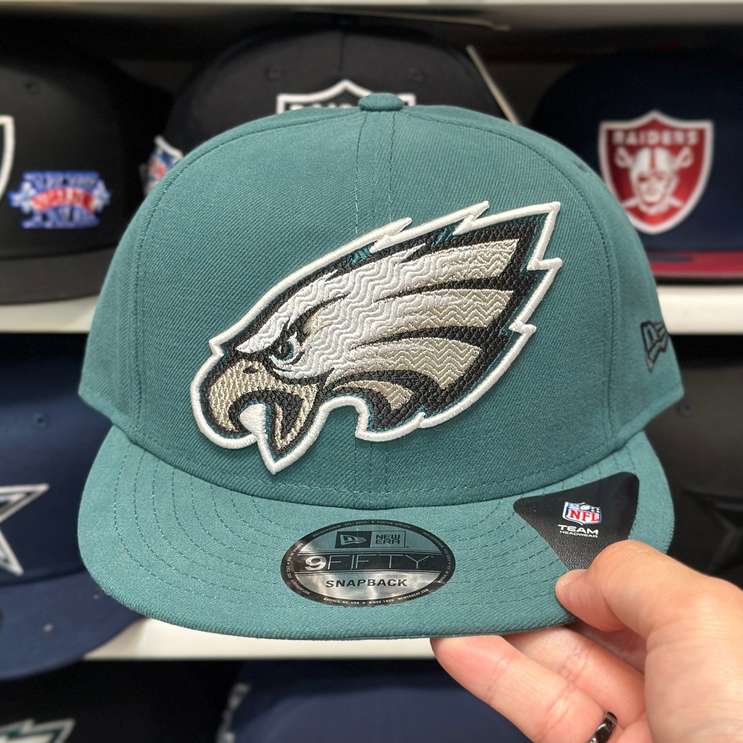 Philadelphia Eagles NFL 'Large Logo' New Era 9FIFTY Snapback | Green