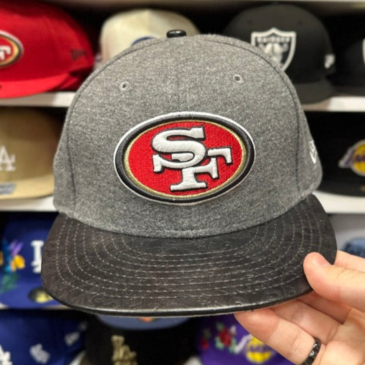 New Era San Francisco 49ers Gray/Black Vintage 9FIFTY Strap Back