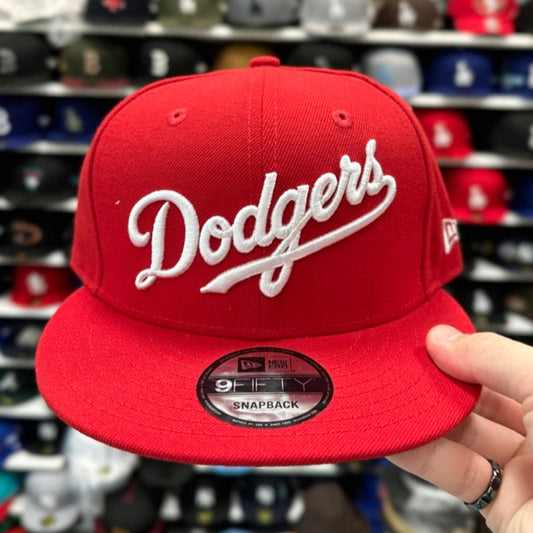 New Era Los Angeles Dodgers 'Script Logo' Red/White 9FIFTY Snapback