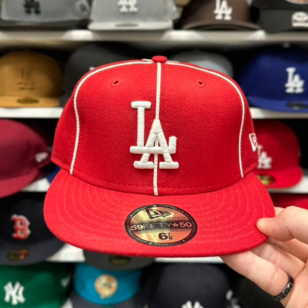 New Era 59FIFTY LA Dodgers MLB Vintage Red Chrome Fitted Cap Red