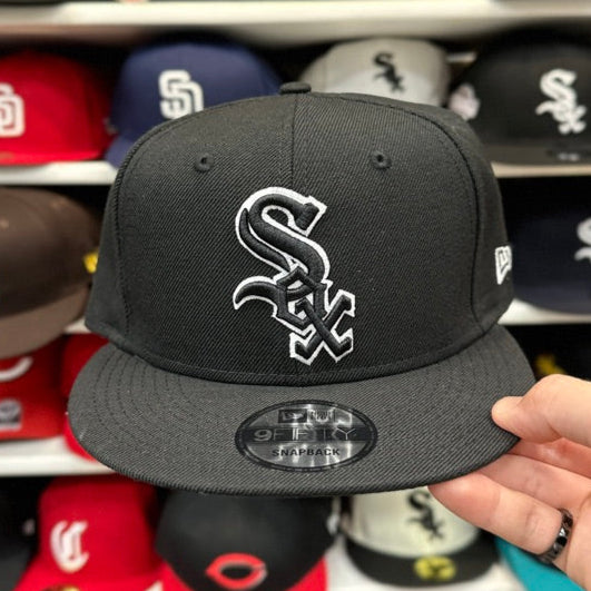 Chicago White Sox MLB Outline | New Era 9FIFTY Snapback | Black