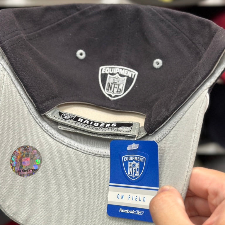 Oakland Raiders NFL Ball Cap | Vintage Reebok On Field | Silver/Black