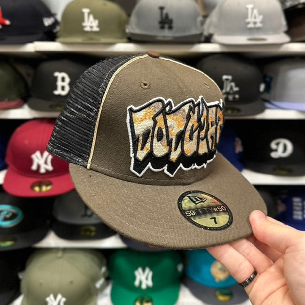 New Era 59FIFTY LA Dodgers MLB Vintage Graffiti Trucker Fitted Cap Brown