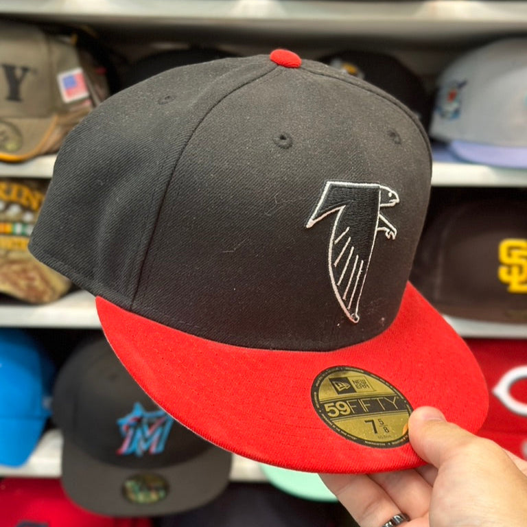 Atlanta Falcons NFL Fitted Hat | New Era 59FIFTY Sized Cap | Black/Red