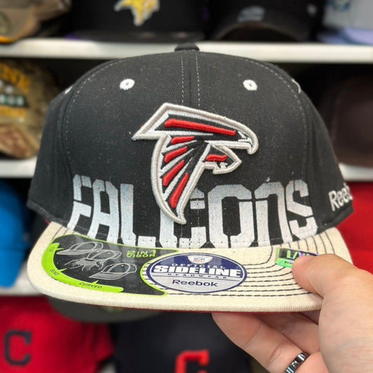 Atlanta Falcons Reebok Fitted Hat | Size S/M