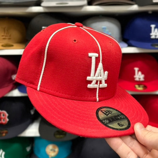 New Era 59FIFTY LA Dodgers MLB Vintage Red Chrome Fitted Cap Red