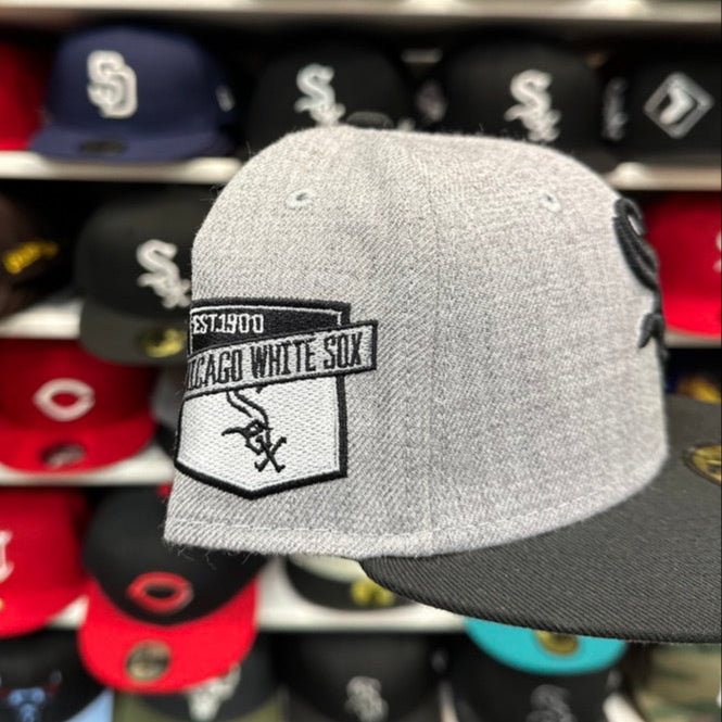Chicago White Sox MLB Side Patch | New Era 59FIFTY Fitted Cap | Silver/Black