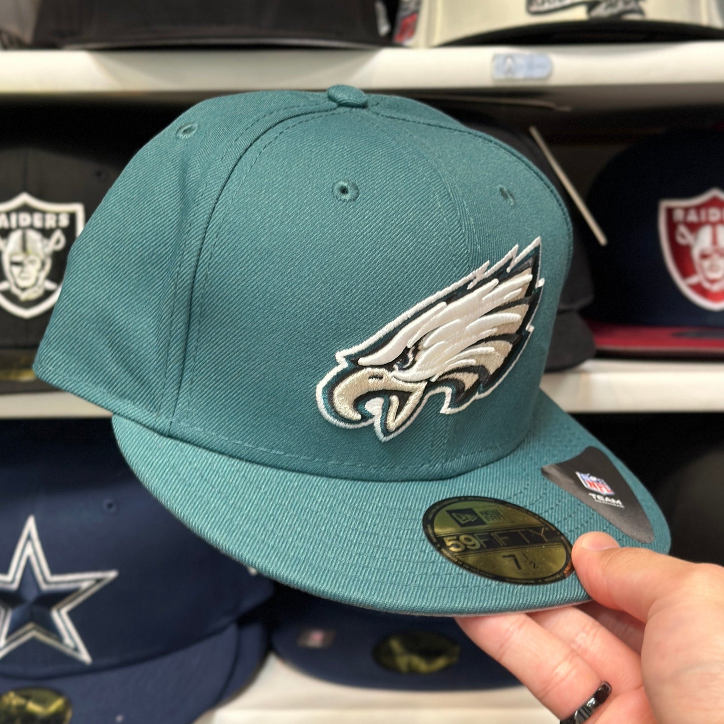 Philadelphia Eagles NFL Fitted Hat | Classic New Era 59FIFTY Sized Cap | Green